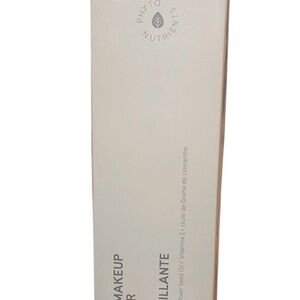 Radiant Makeup Primer - White
